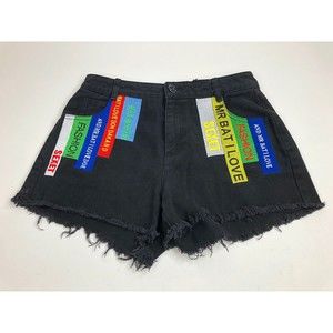 Max Martin Black shorts juniors women's size XL Embroidery